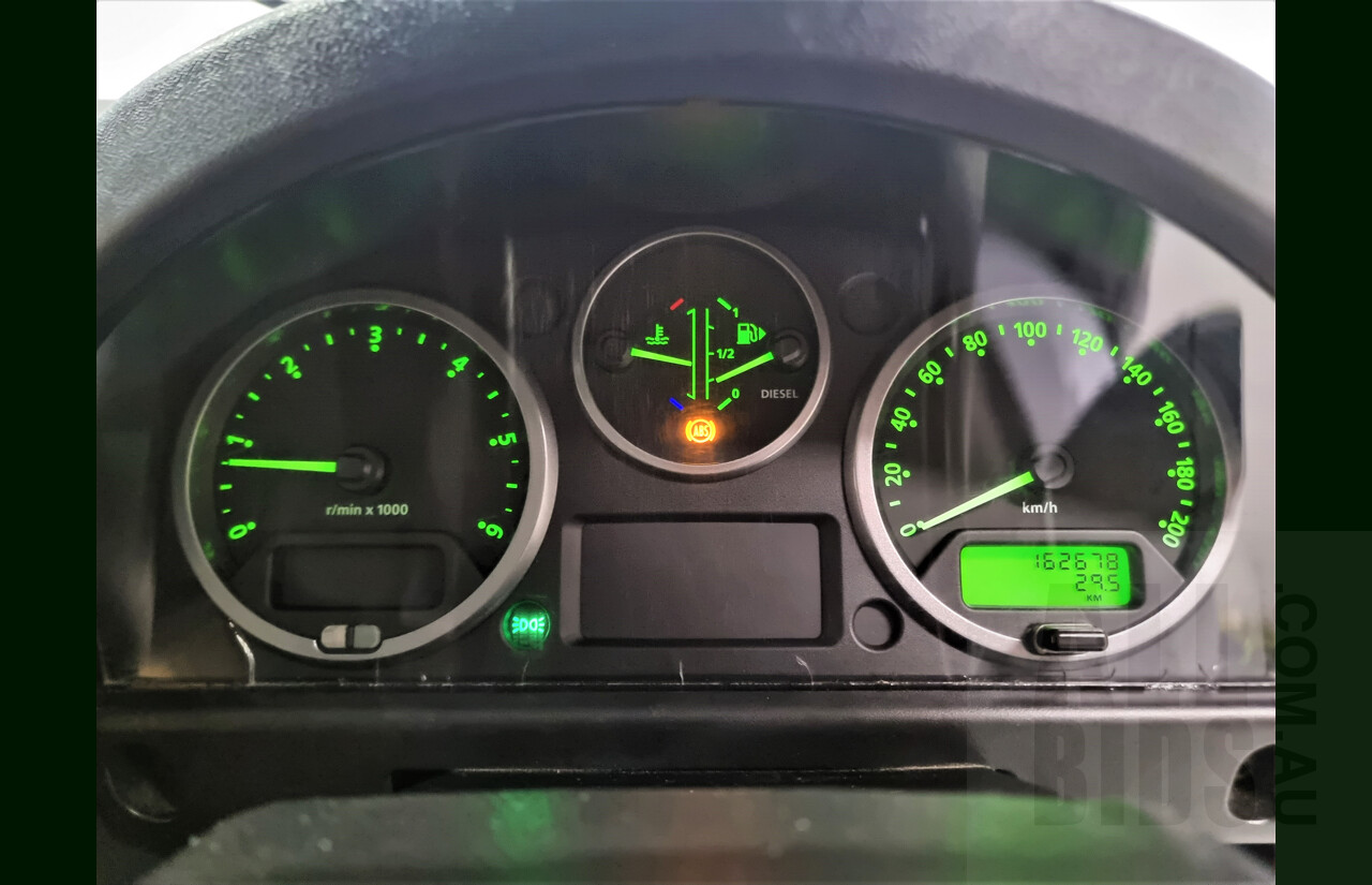 4/2009 Land Rover Defender 110 (4x4) MY09 4d Wagon Silver 2.4L Turbo Diesel