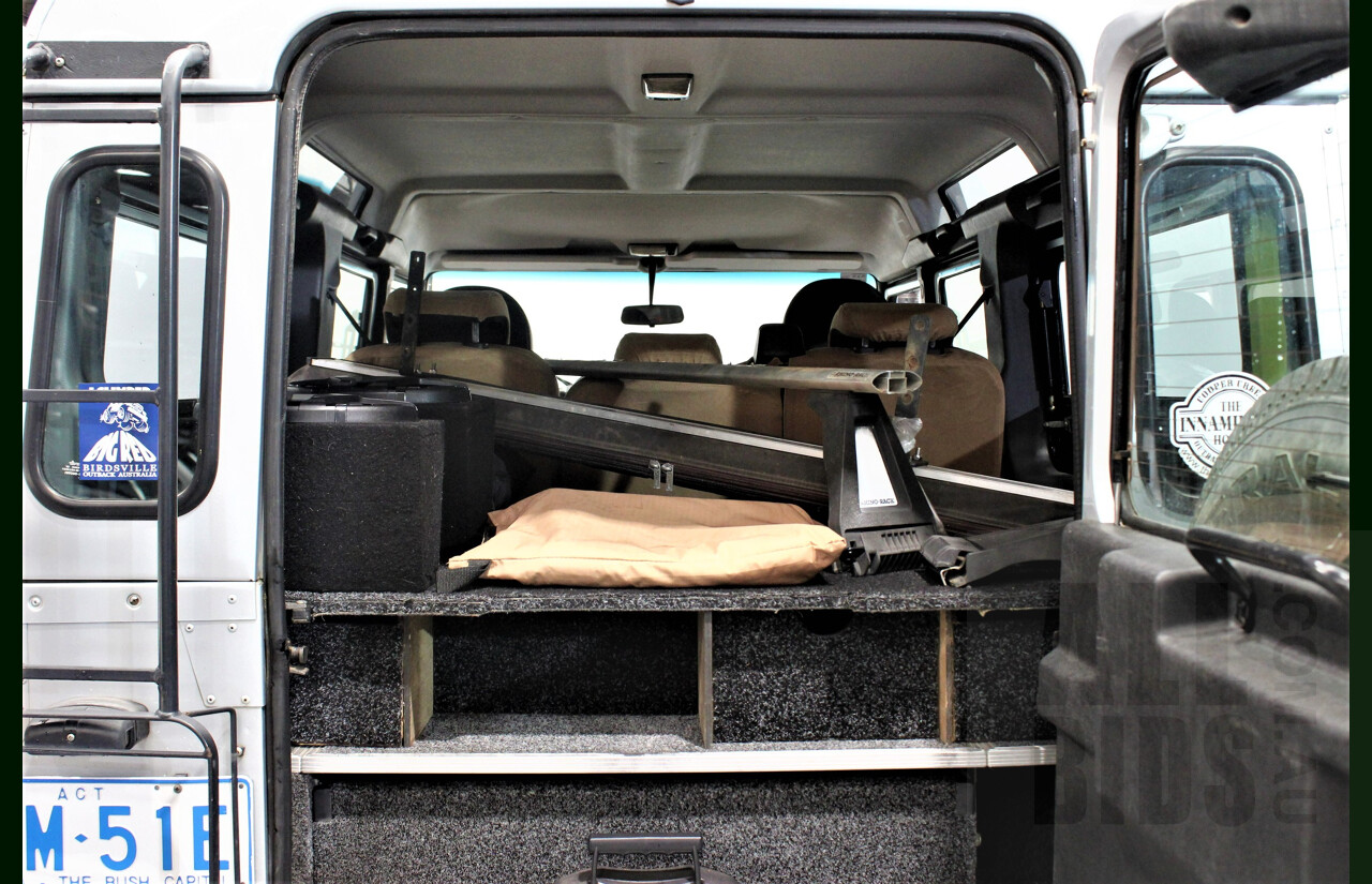 4/2009 Land Rover Defender 110 (4x4) MY09 4d Wagon Silver 2.4L Turbo Diesel