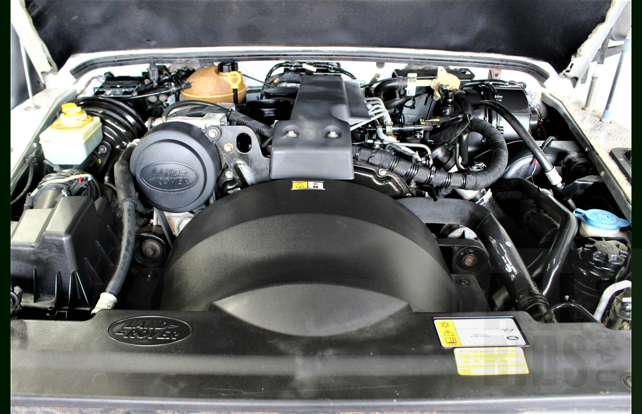 4/2009 Land Rover Defender 110 (4x4) MY09 4d Wagon Silver 2.4L Turbo Diesel