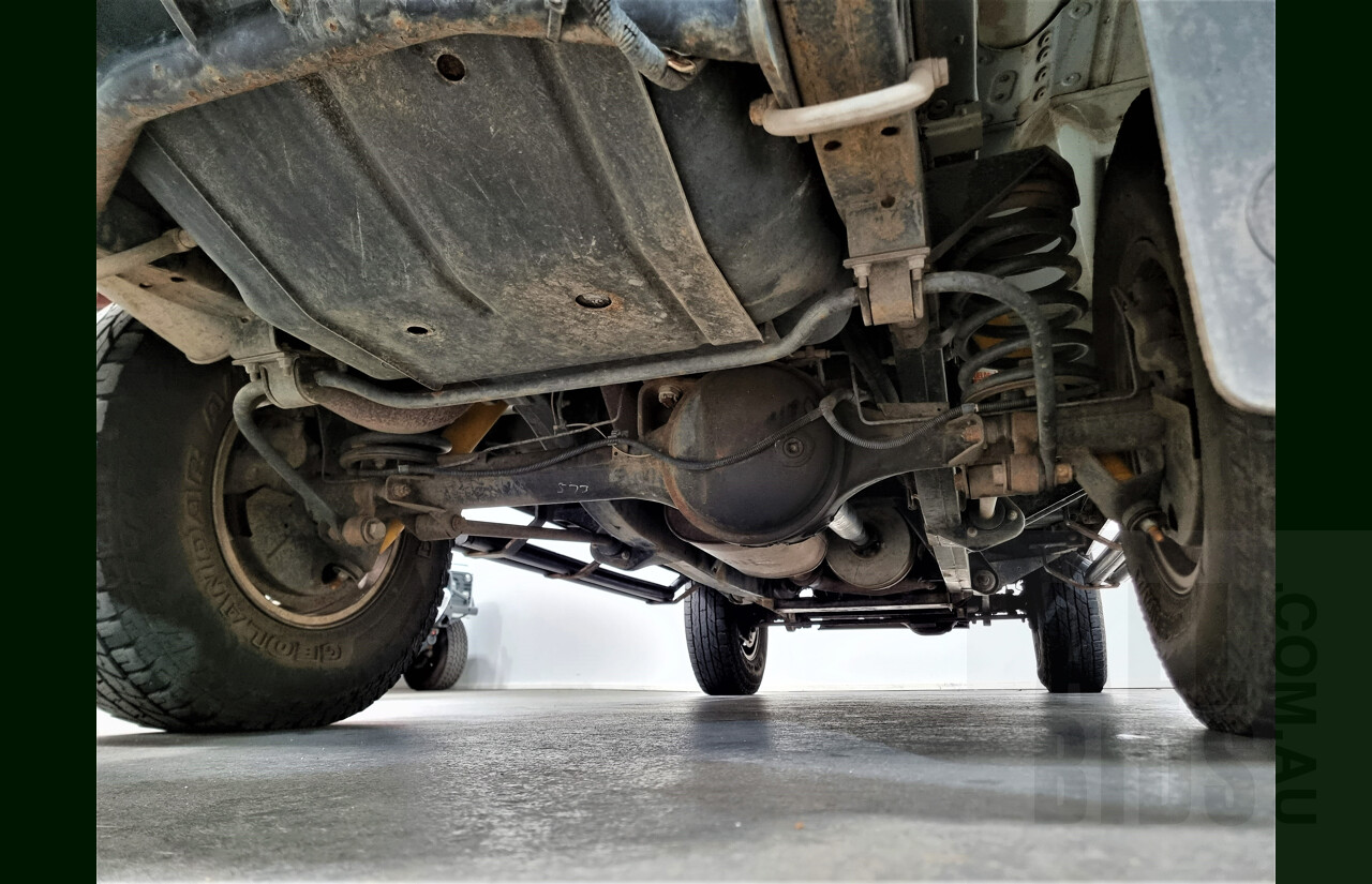 4/2009 Land Rover Defender 110 (4x4) MY09 4d Wagon Silver 2.4L Turbo Diesel