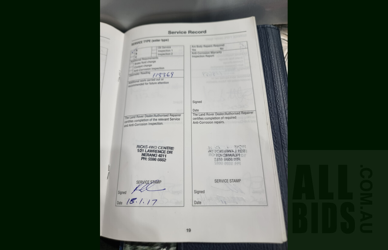 4/2009 Land Rover Defender 110 (4x4) MY09 4d Wagon Silver 2.4L Turbo Diesel