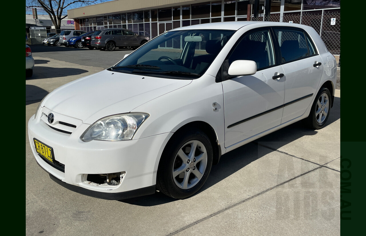 11/2006 Toyota Corolla Ascent ZZE122R 4d Wagon White 1.8L