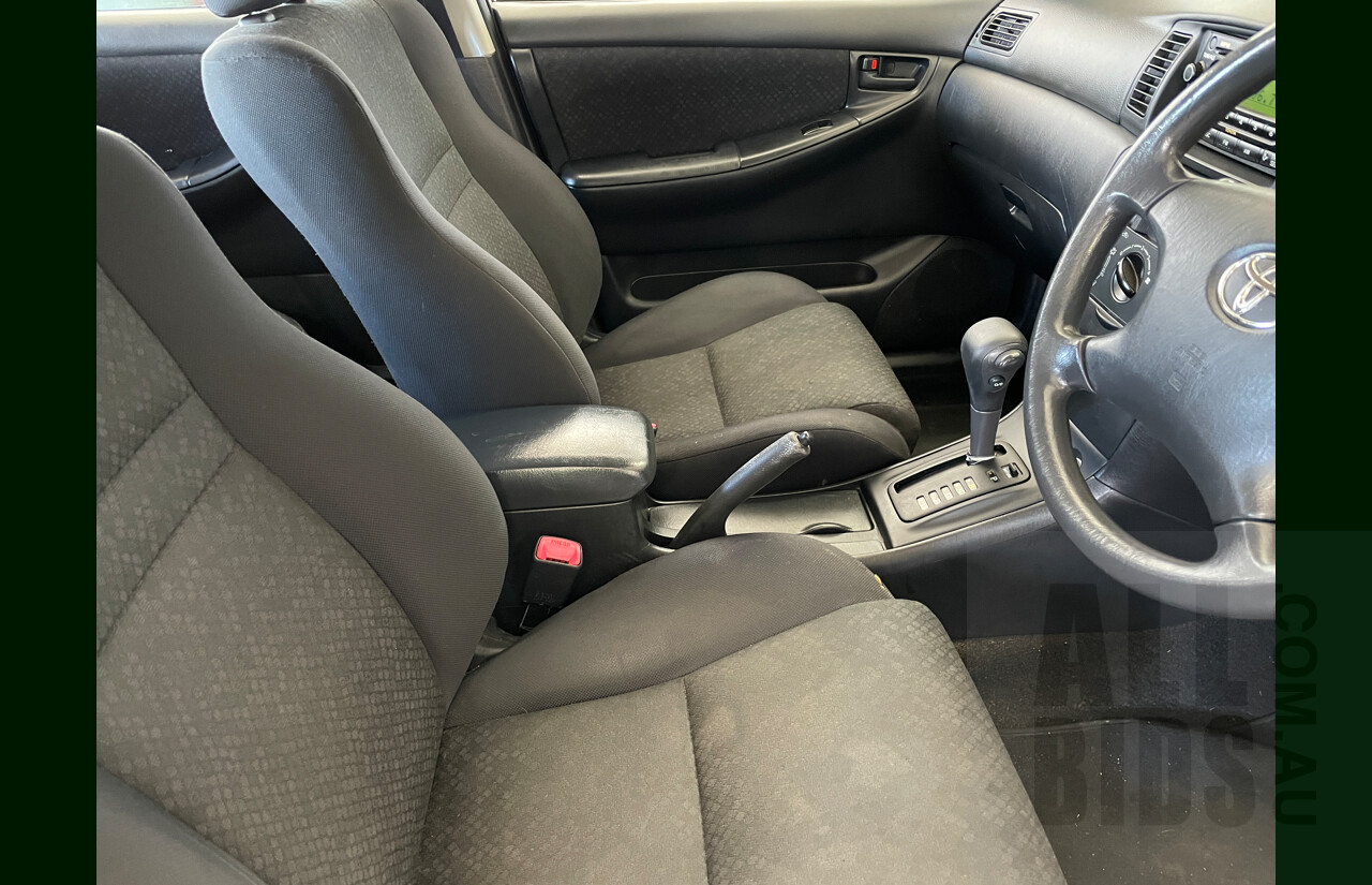 11/2006 Toyota Corolla Ascent ZZE122R 4d Wagon White 1.8L