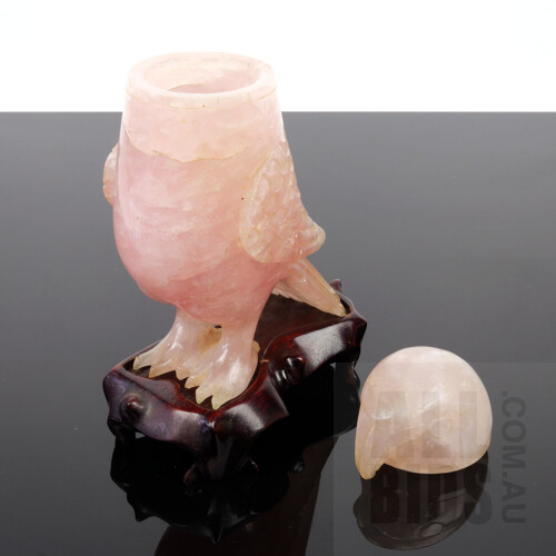 Early 20th Century Chinese Rock Crystal Falcon Pill Box on a Fitted Stand