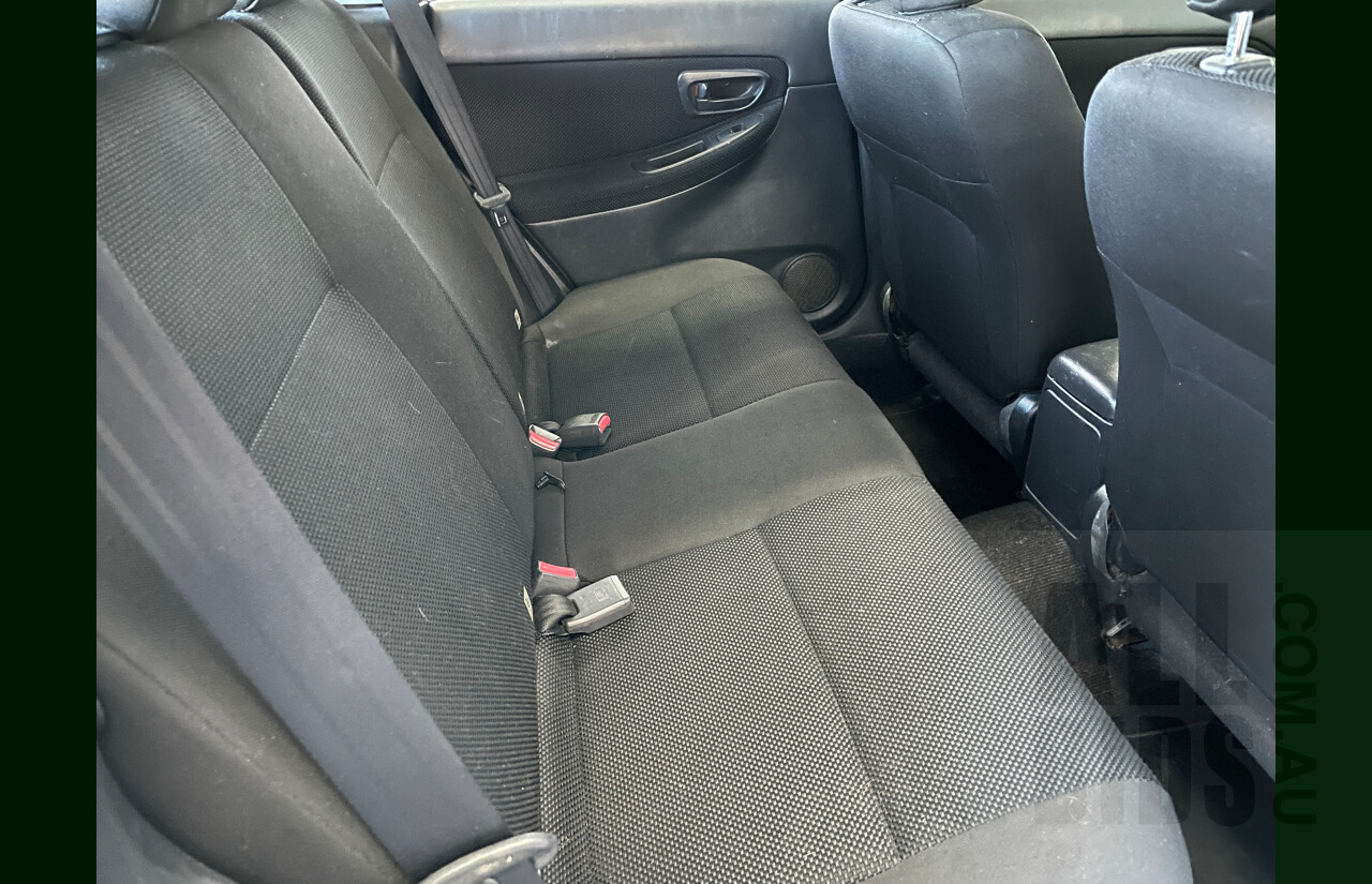 10/2004 Subaru Impreza GX (awd) MY04 4d Sedan Blue 2.0L