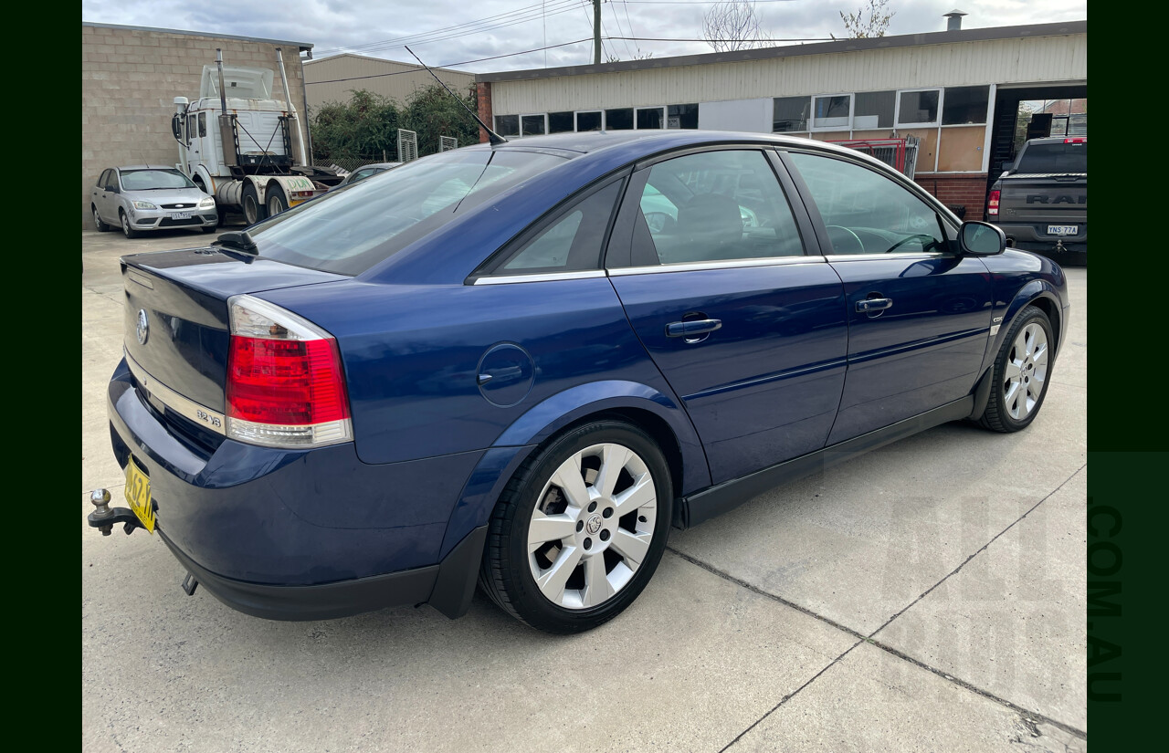 1/2005 Holden Vectra CDX ZC MY05 UPGRADE 5d Hatchback Blue 3.2L