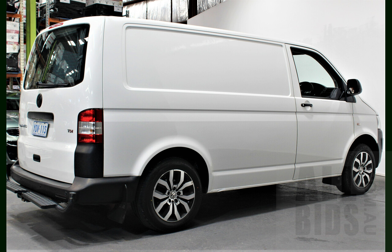 2/2012 Volkswagen Transporter TDI 400 SWB LOW T5 MY12 Van White 2.0L Turbo Diesel