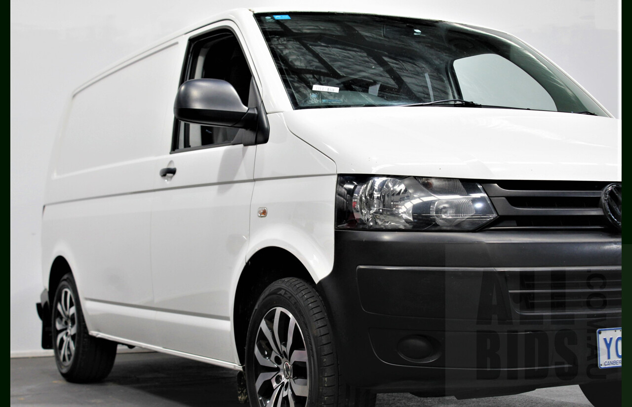 2/2012 Volkswagen Transporter TDI 400 SWB LOW T5 MY12 Van White 2.0L Turbo Diesel