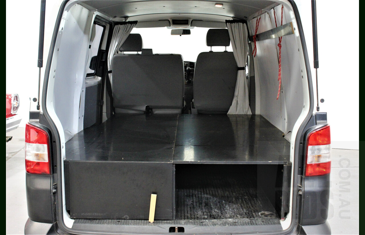 2/2012 Volkswagen Transporter TDI 400 SWB LOW T5 MY12 Van White 2.0L Turbo Diesel
