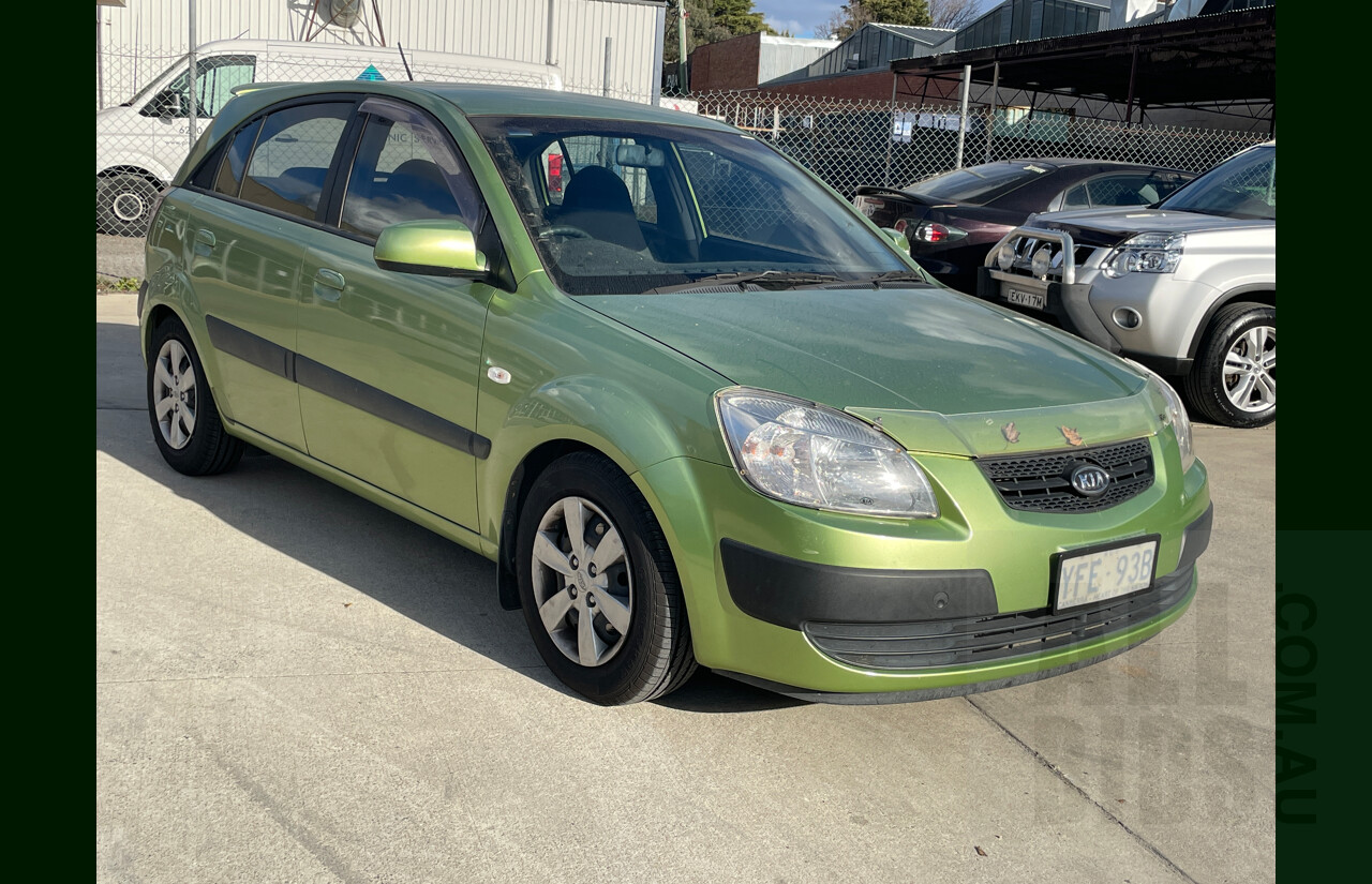 /2007 Kia RIO LX JB 5d Hatchback Green 1.4L