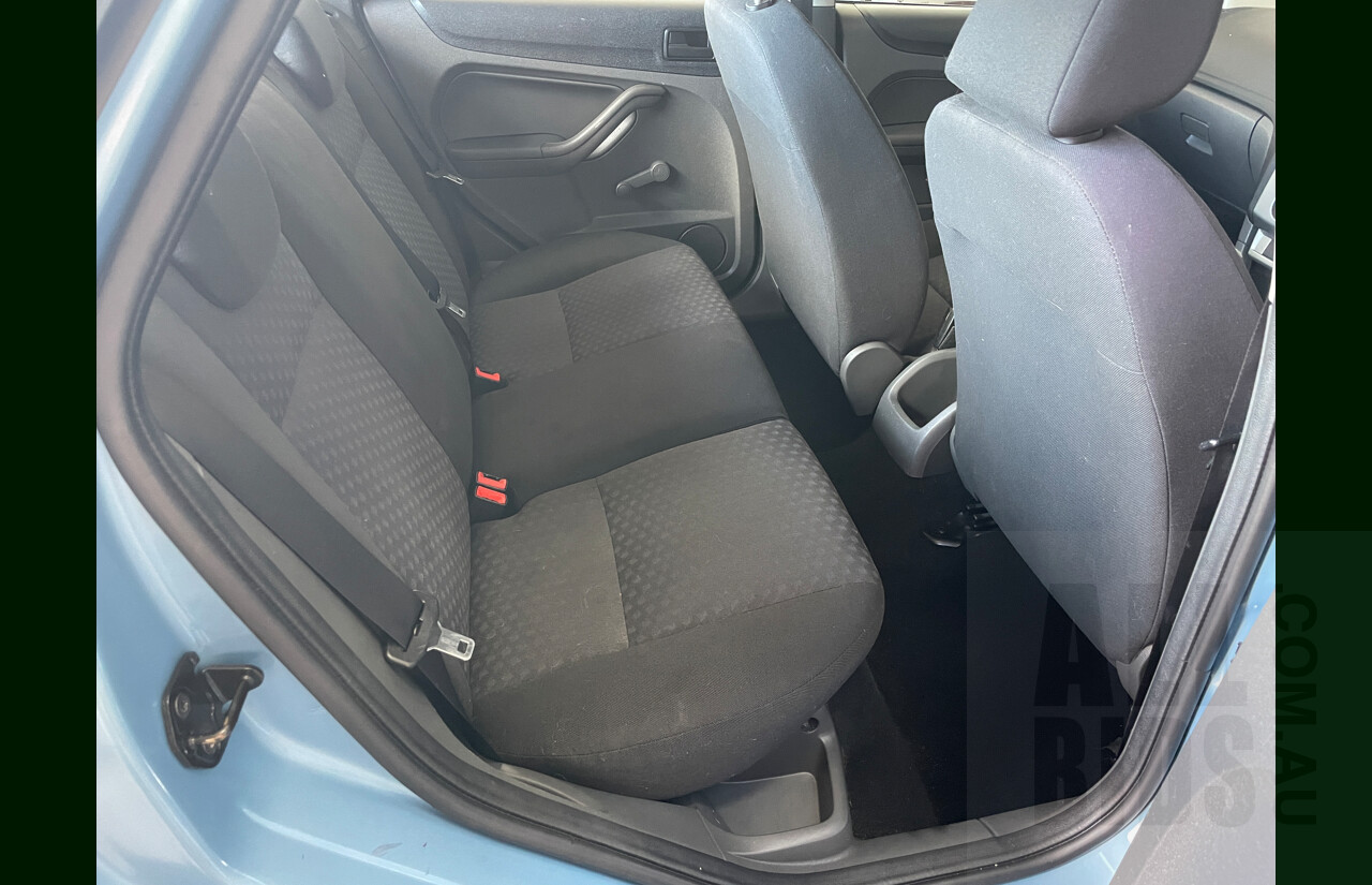 4/2007 Ford Focus LX LT 4d Sedan Blue 2.0L