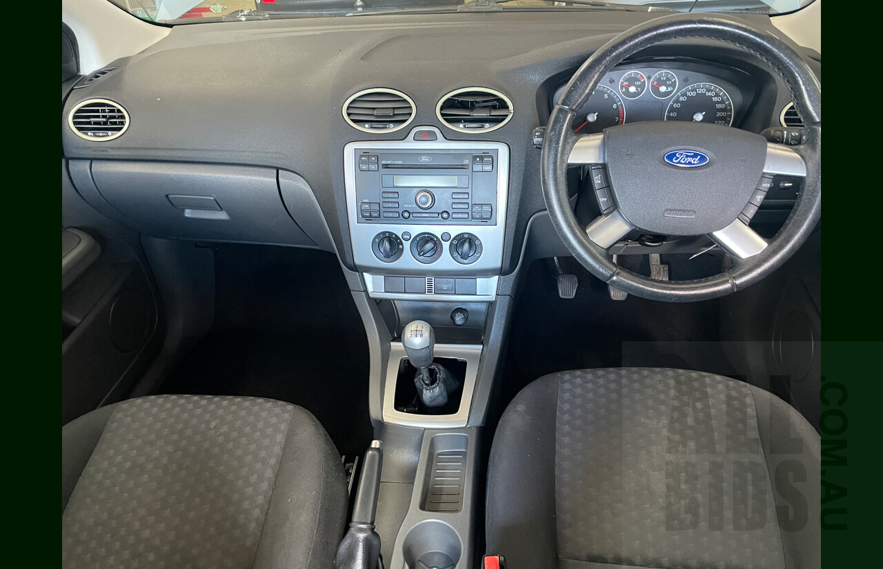 4/2007 Ford Focus LX LT 4d Sedan Blue 2.0L