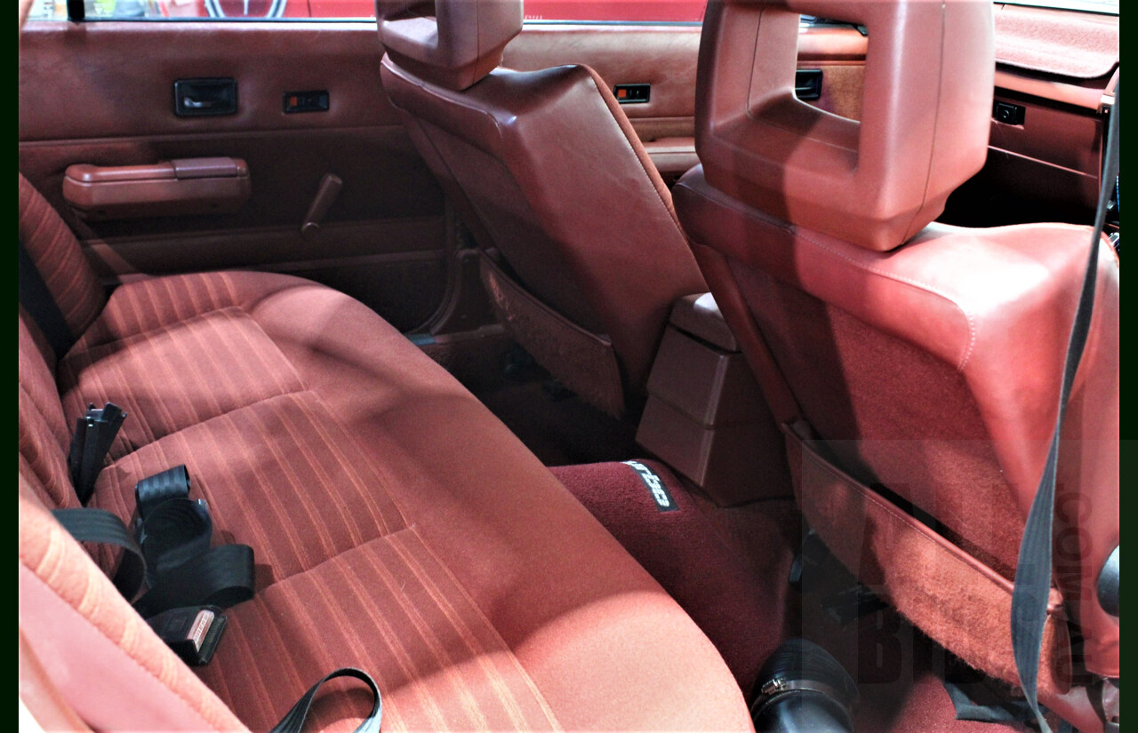 9/1986 Holden Berlina  VL 4d Sedan Alpine White 3.0L - 730hp Turbo