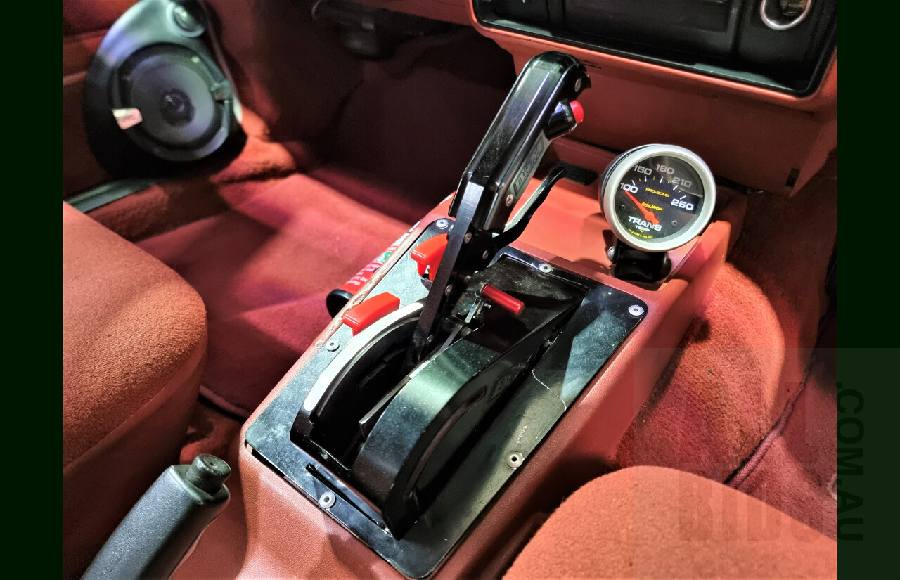 9/1986 Holden Berlina  VL 4d Sedan Alpine White 3.0L - 730hp Turbo