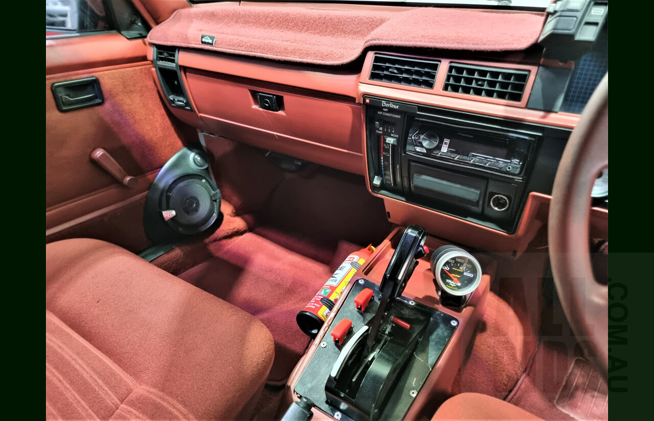 9/1986 Holden Berlina  VL 4d Sedan Alpine White 3.0L - 730hp Turbo