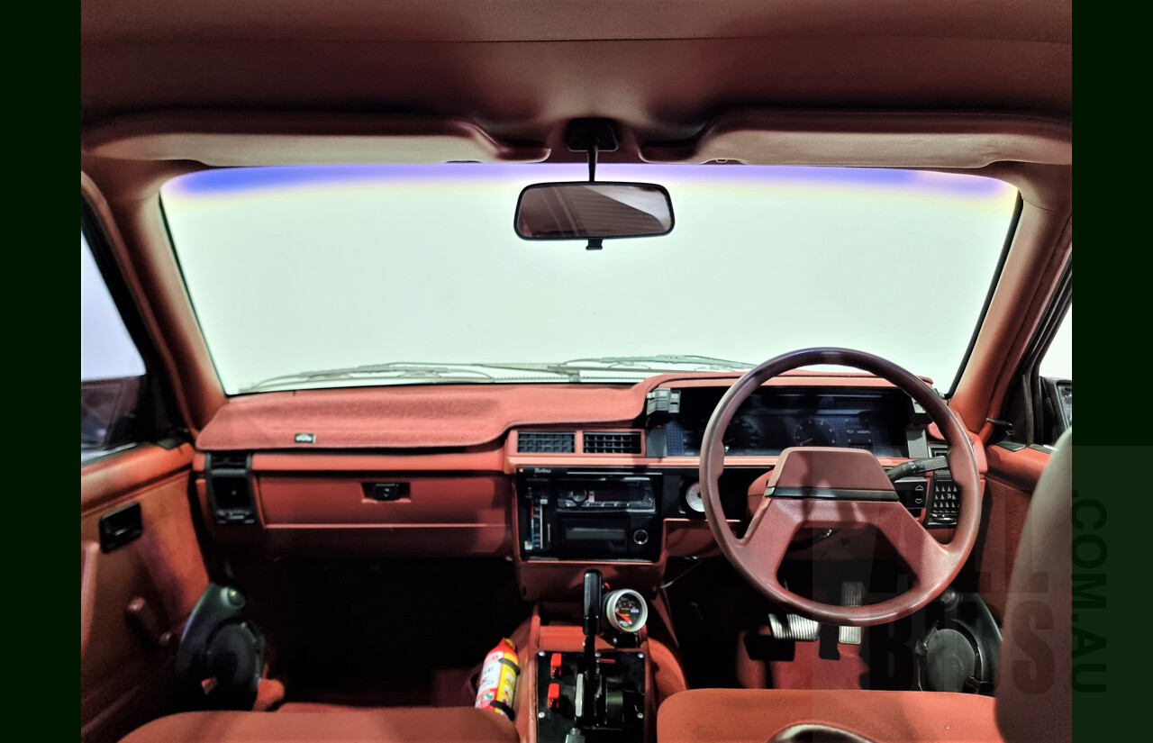 9/1986 Holden Berlina  VL 4d Sedan Alpine White 3.0L - 730hp Turbo