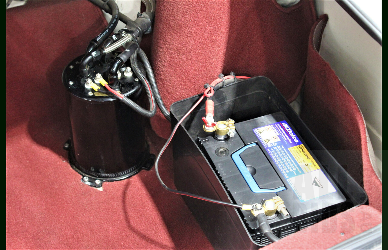 9/1986 Holden Berlina  VL 4d Sedan Alpine White 3.0L - 730hp Turbo