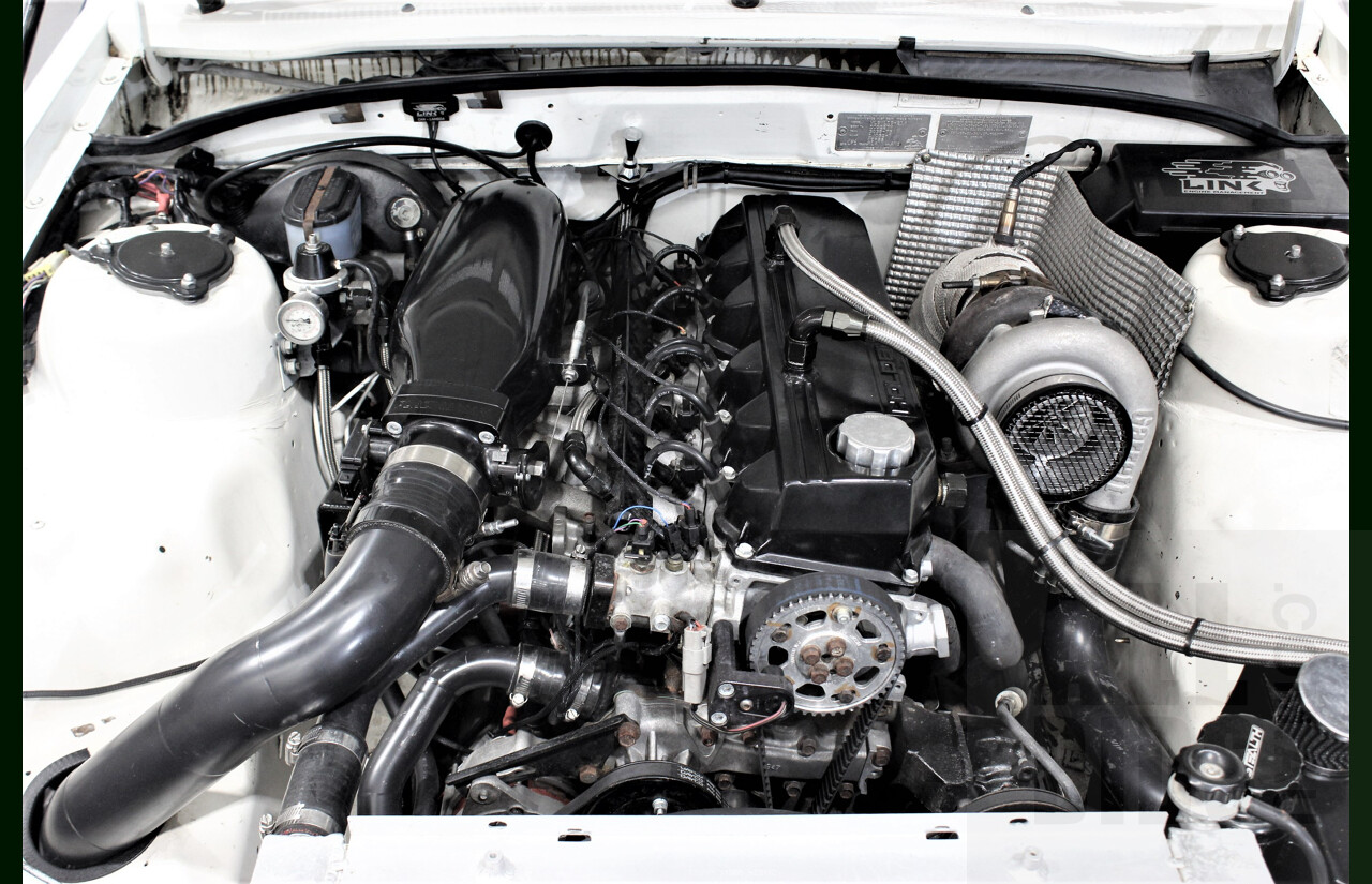 9/1986 Holden Berlina  VL 4d Sedan Alpine White 3.0L - 730hp Turbo