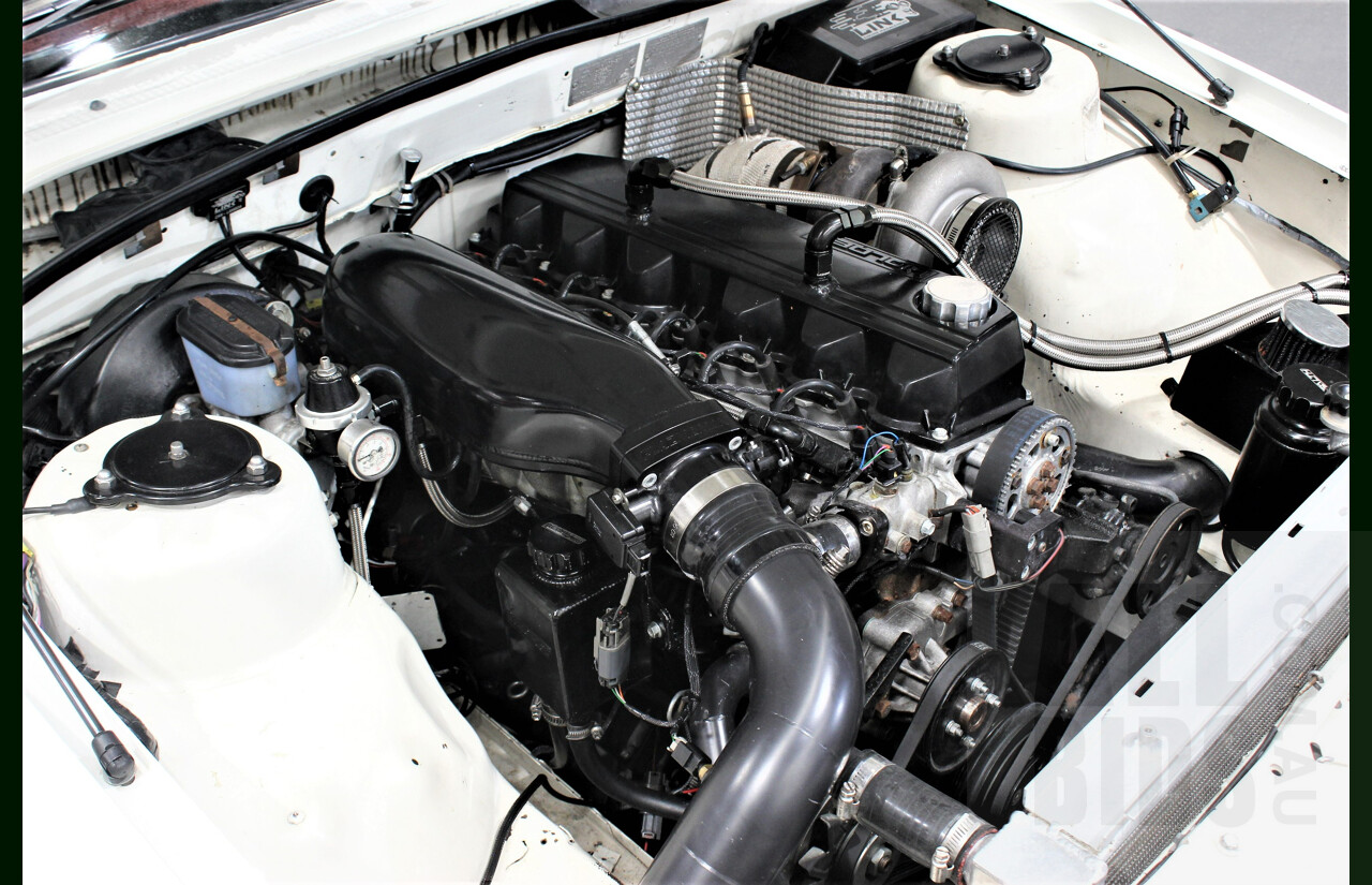 9/1986 Holden Berlina  VL 4d Sedan Alpine White 3.0L - 730hp Turbo