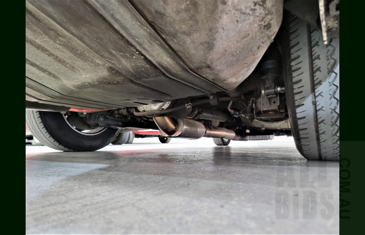 9/1986 Holden Berlina  VL 4d Sedan Alpine White 3.0L - 730hp Turbo