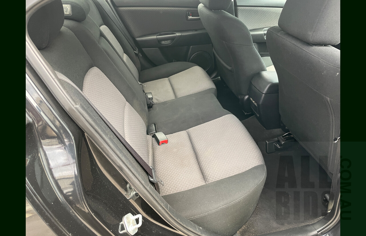 2/2006 Mazda Mazda3 MAXX Sport BK MY06 UPGRADE 4d Sedan Black 2.0L