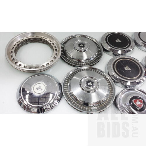 Selection of 15 x Holden Hub Caps and Dress Rims