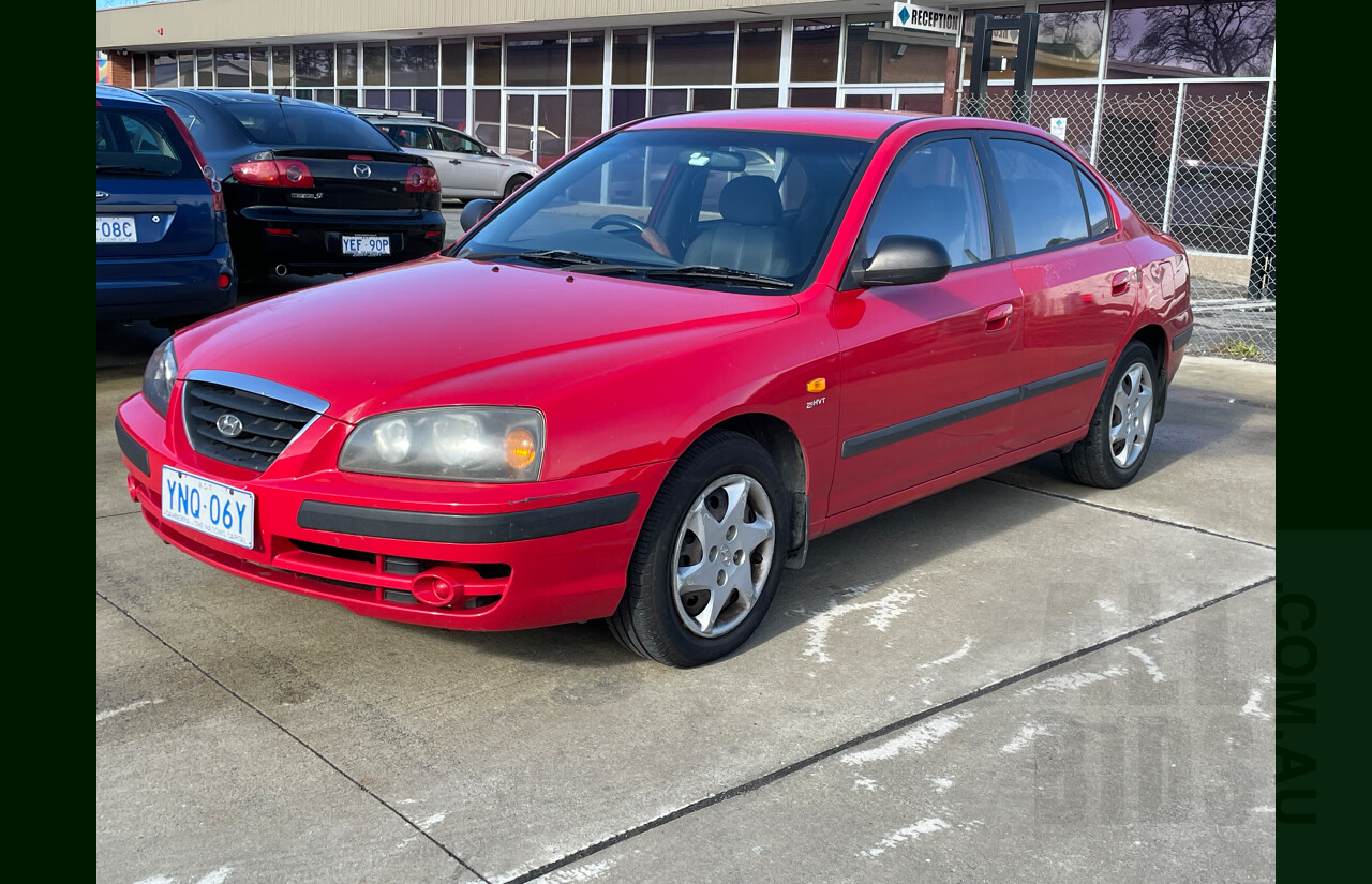 12/2003 Hyundai Elantra 2.0 HVT XD 4d Sedan Red 2.0L