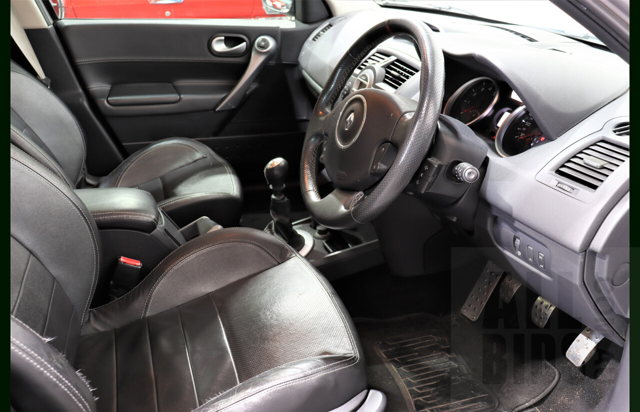 5/2009 Renault Megane Sport X84 MY06 UPGRADE 5d Hatchback Silver 2.0L