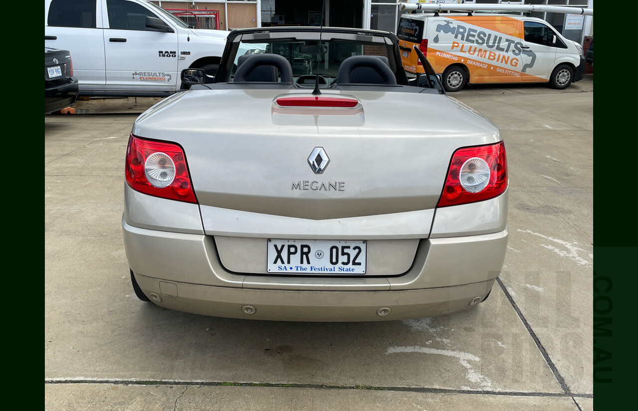 11/2007 Renault Megane Dynamique X84  2d Cabriolet Gold 2.0L