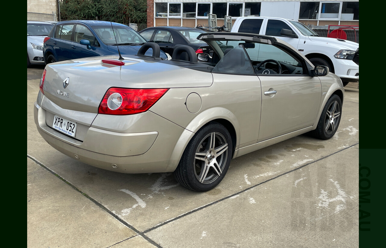11/2007 Renault Megane Dynamique X84  2d Cabriolet Gold 2.0L