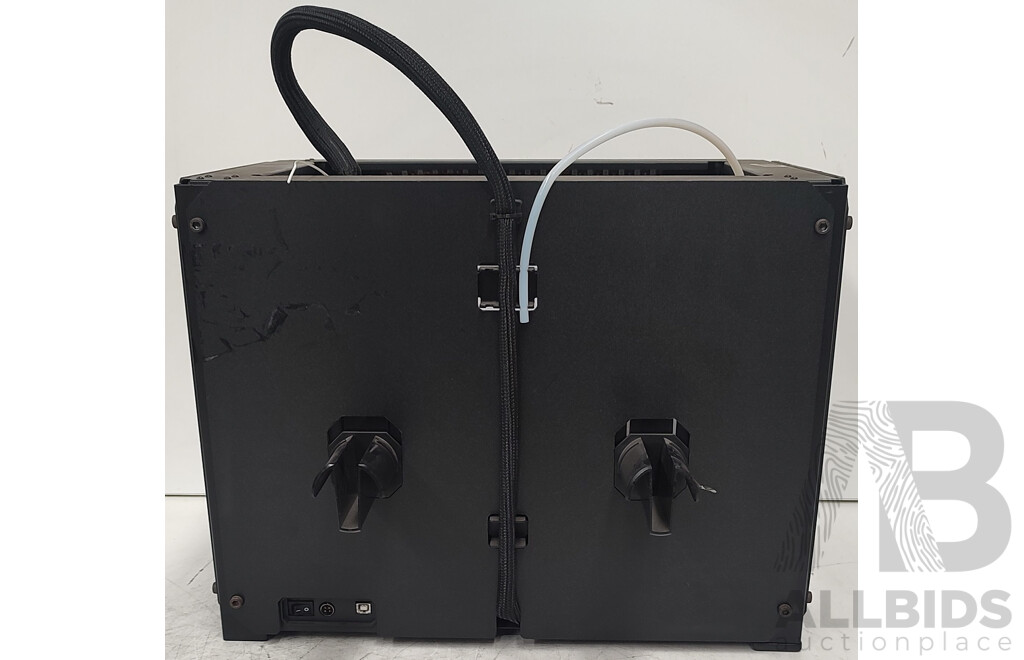 Makerbot (Replicator 2X) FDM Desktop 3D printer