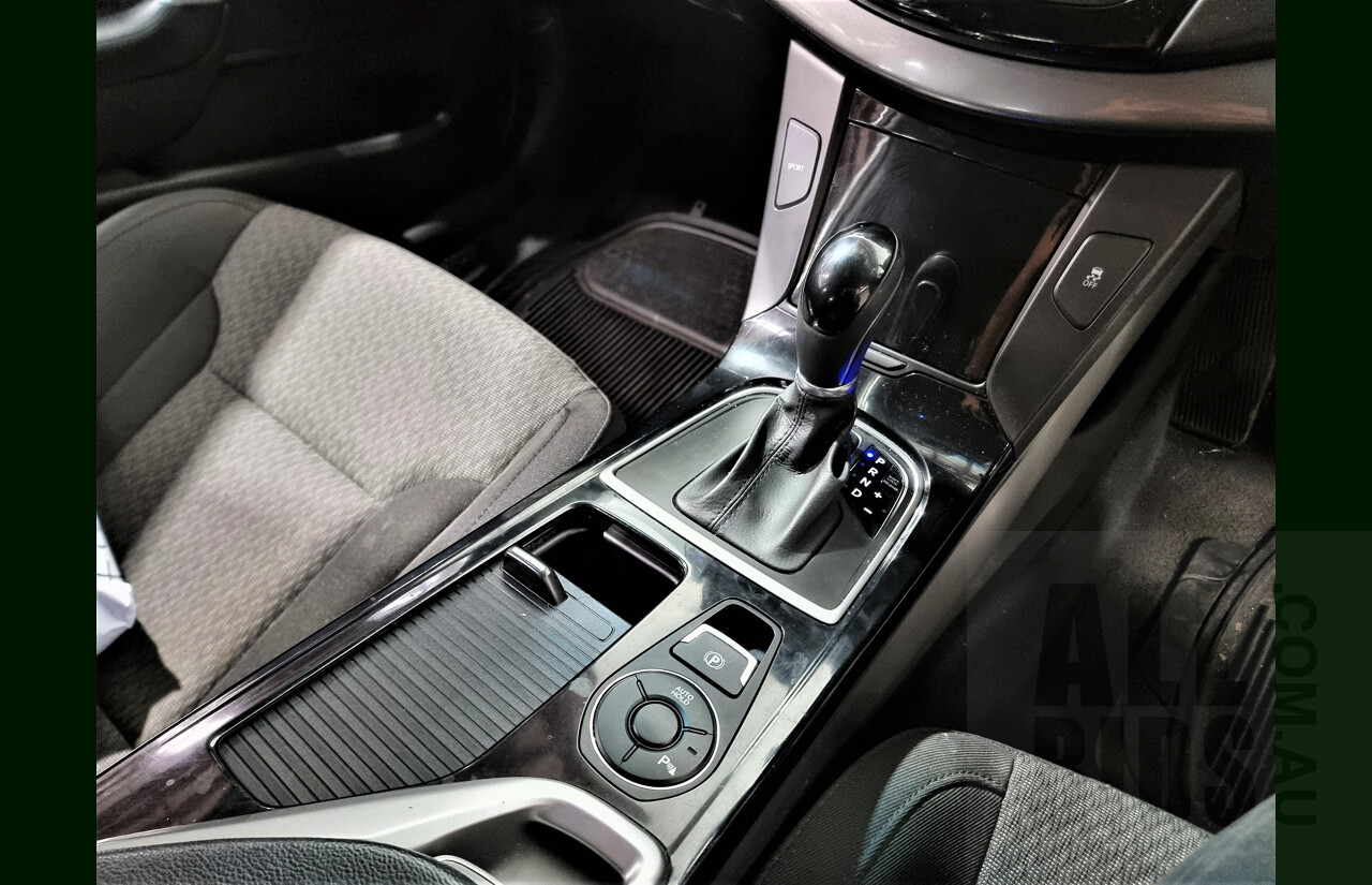 4/2013 Hyundai i40 Active VF 2 4d Sedan Silver 2.0L