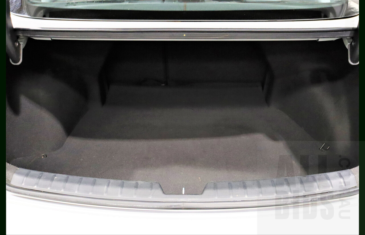 4/2013 Hyundai i40 Active VF 2 4d Sedan Silver 2.0L