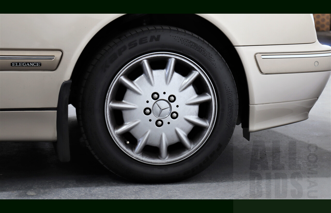 3/2000 Mercedes-Benz E320 Elegance W210 4d Sedan Travertine Beige Metallic 3.2L