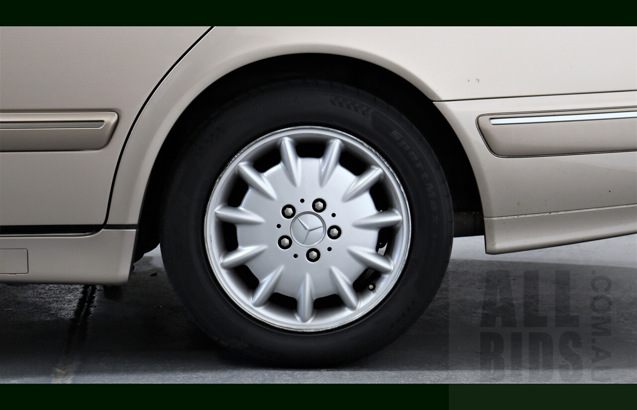 3/2000 Mercedes-Benz E320 Elegance W210 4d Sedan Travertine Beige Metallic 3.2L