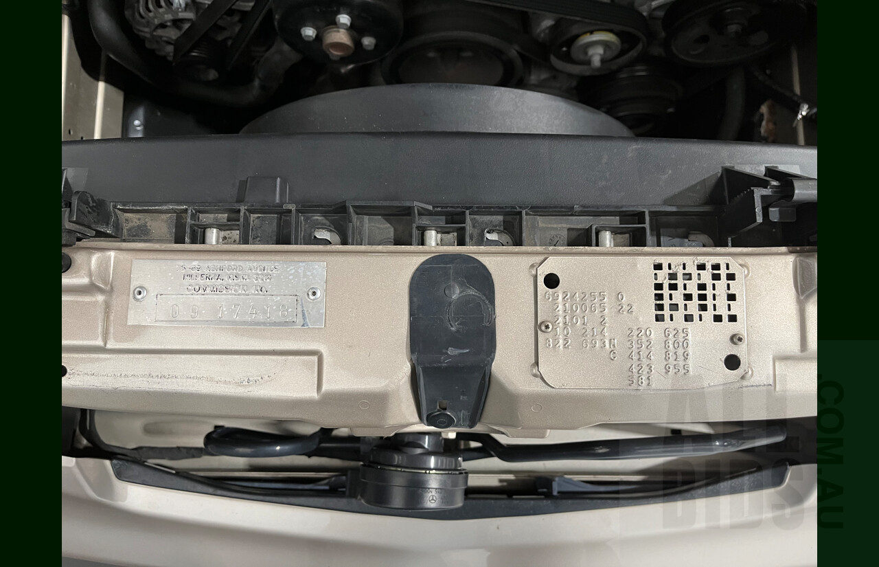 3/2000 Mercedes-Benz E320 Elegance W210 4d Sedan Travertine Beige Metallic 3.2L