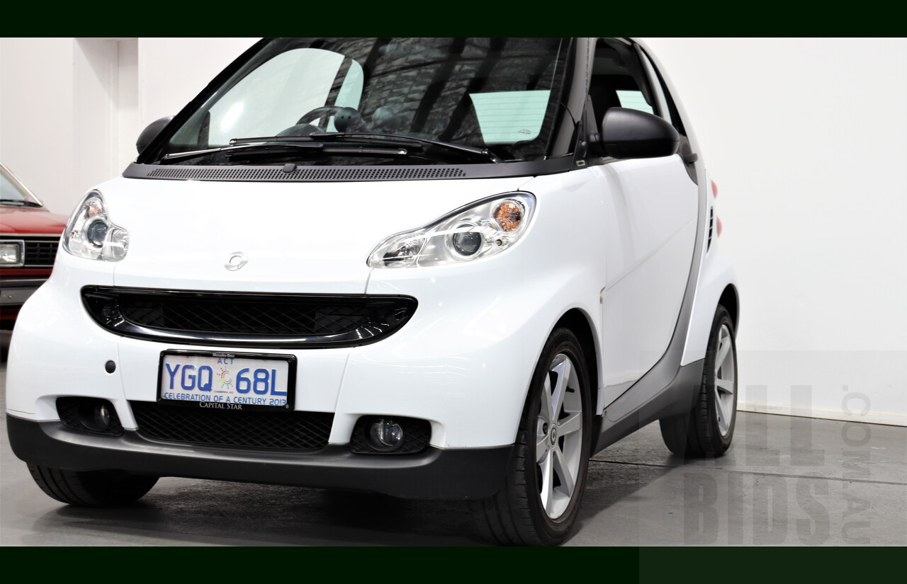 10/2008 Smart Fortwo Coupe 451 2d Coupe White 1.0L
