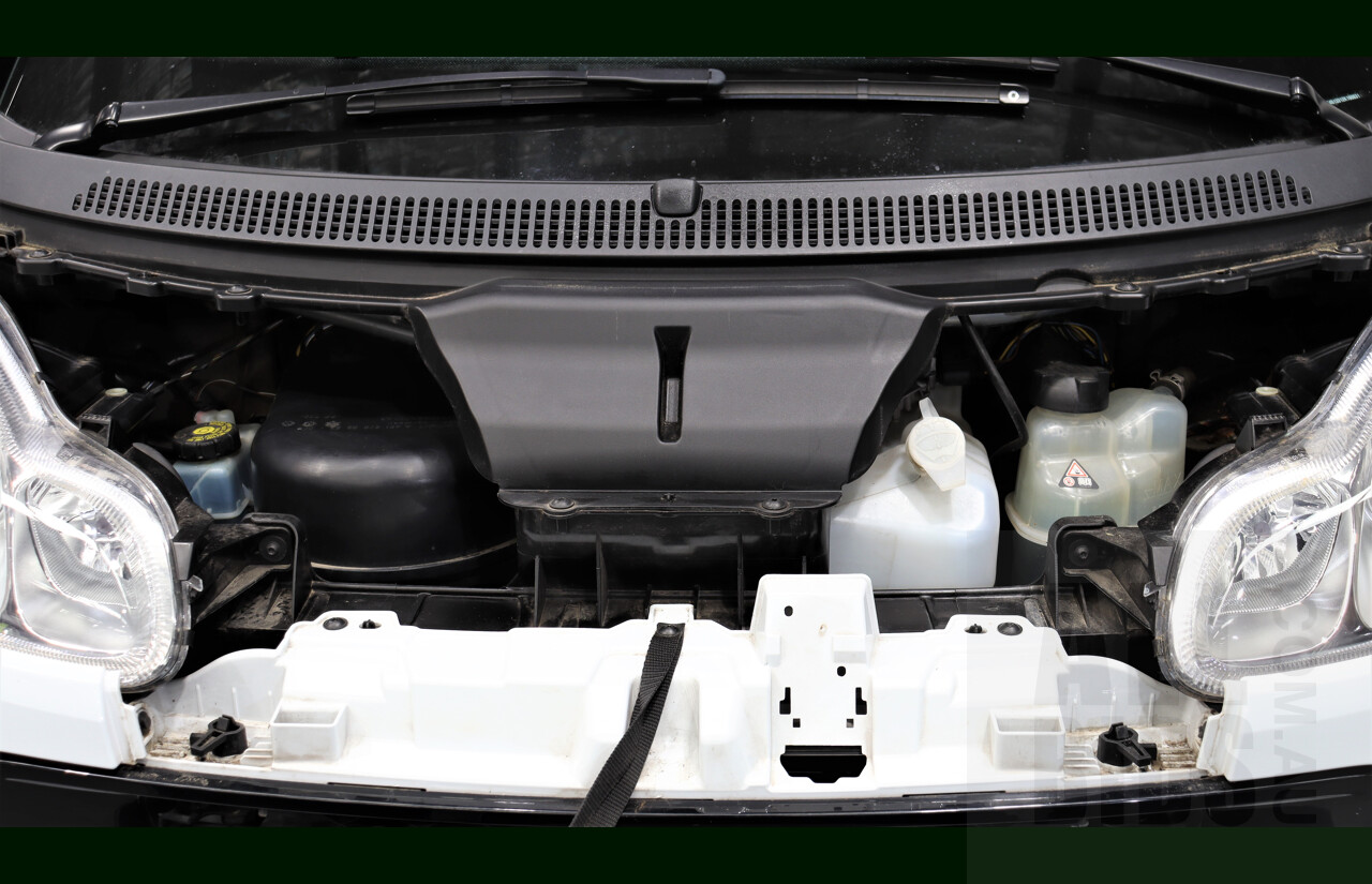 10/2008 Smart Fortwo Coupe 451 2d Coupe White 1.0L