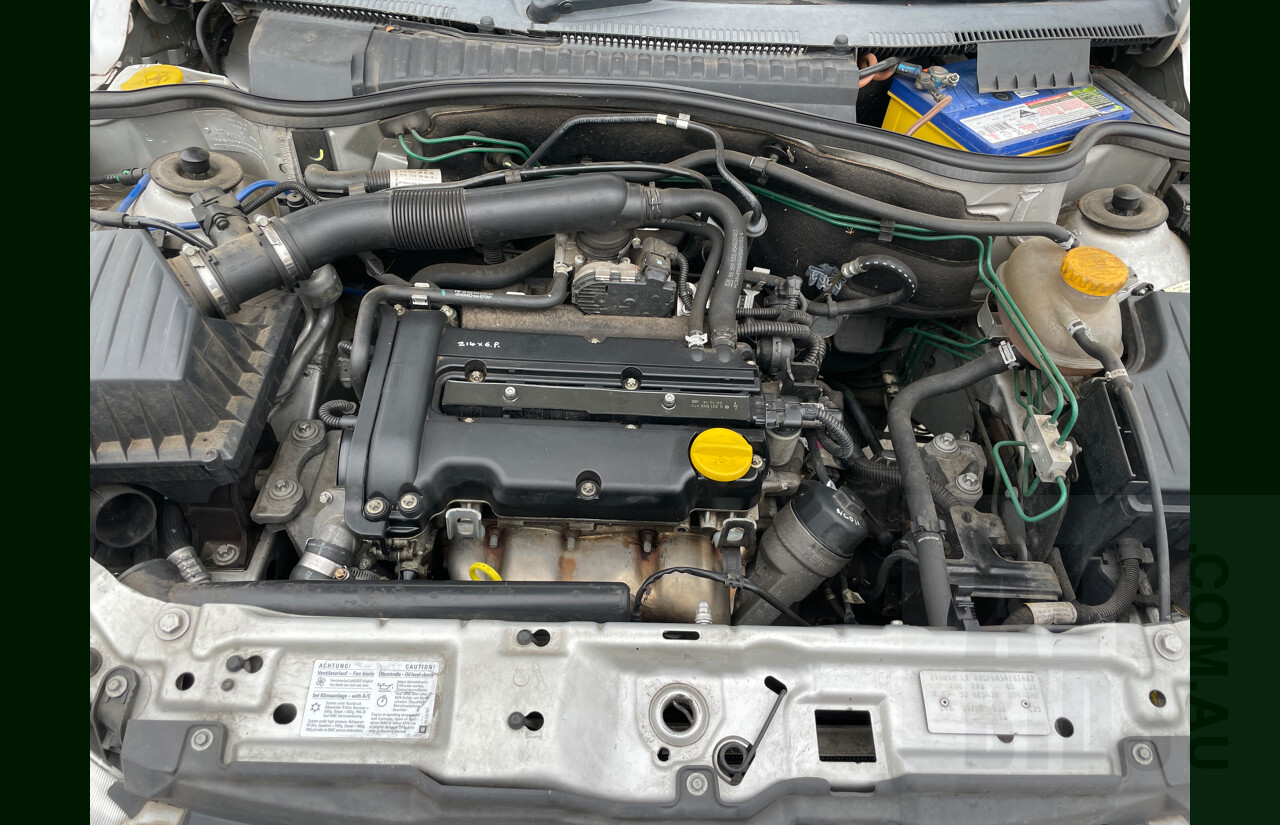 4/2005 Holden Barina  XC (MY04.5) 3d Hatchback Silver 1.4L