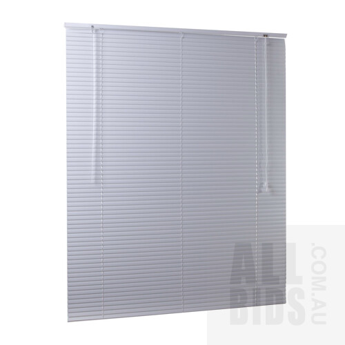 Zone Interiors Dusk Slimline 180cm Aluminium Venetian Blind - Brand New