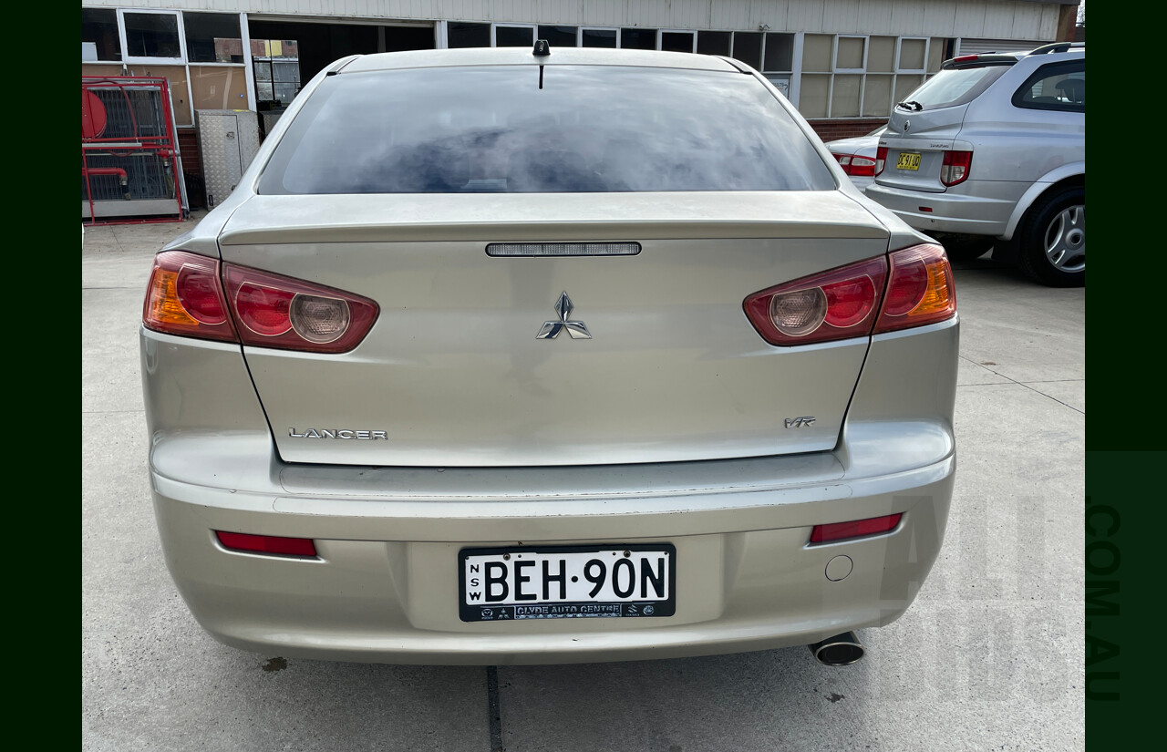 9/2007 Mitsubishi Lancer ES CJ 4d Sedan Gold 2.0L
