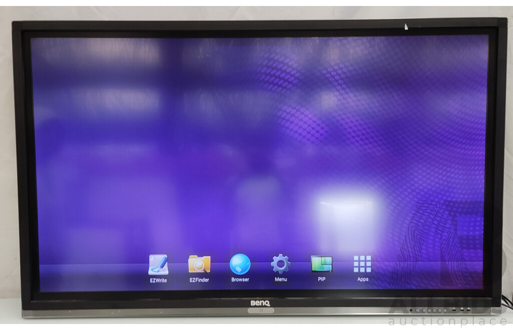 BenQ (RP703) 70-Inch FHD (1080p) LED 20Point Multi-touch Touchscreen Monitor