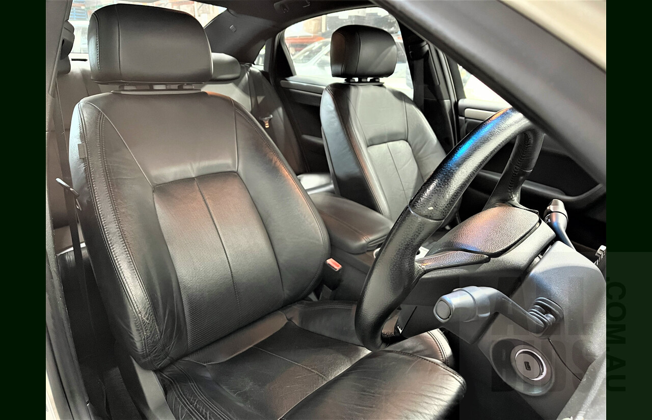 6/2008 Holden Caprice WM MY08 4d Sedan Gold 6.0L V8