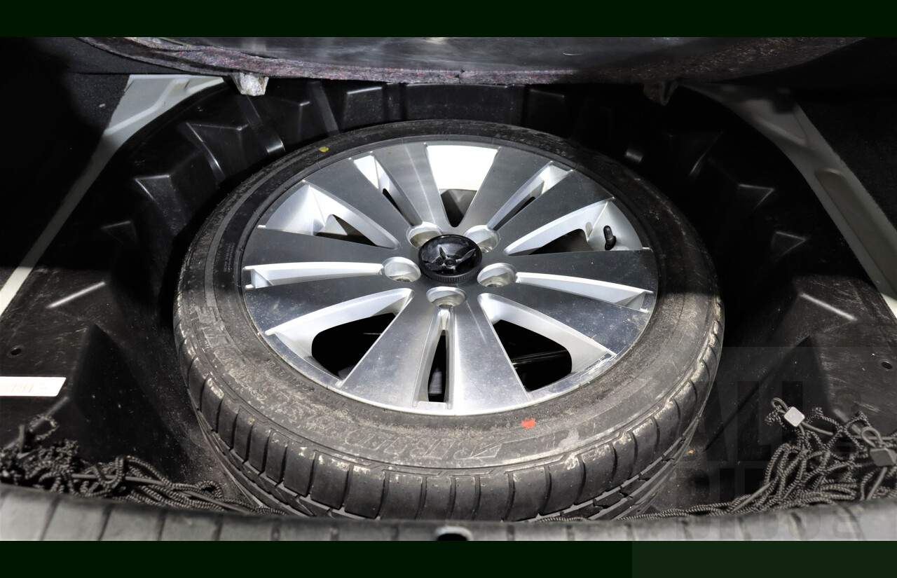 6/2008 Holden Caprice WM MY08 4d Sedan Gold 6.0L V8