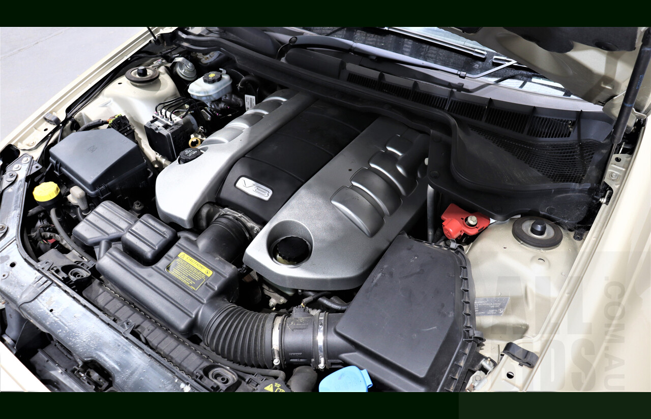 6/2008 Holden Caprice WM MY08 4d Sedan Gold 6.0L V8