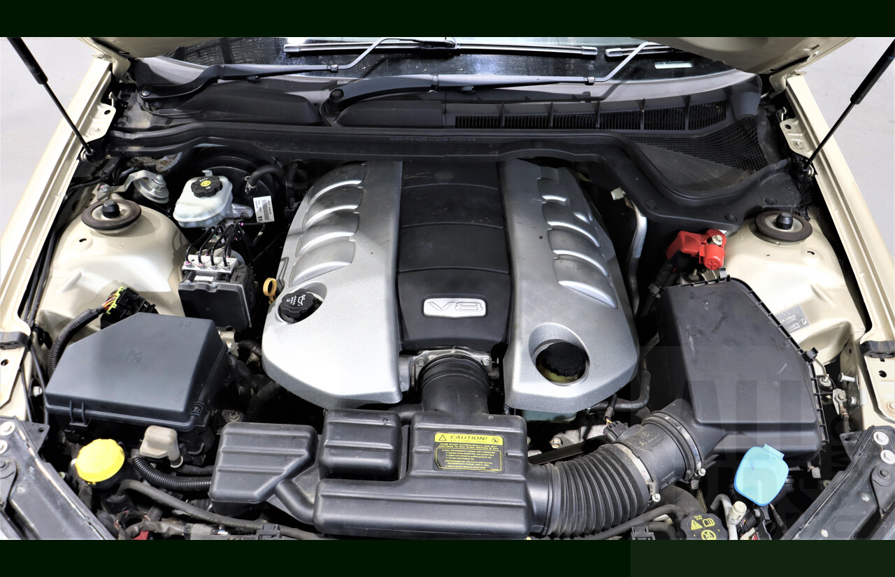 6/2008 Holden Caprice WM MY08 4d Sedan Gold 6.0L V8