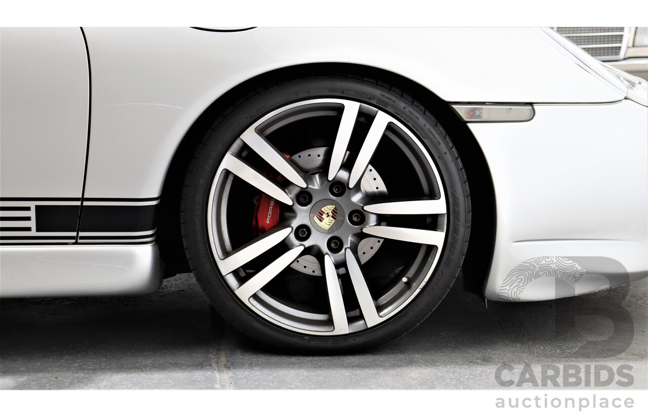 6/2001 Porsche Boxster 986 2d Roadster Arctic Silver 2.7L