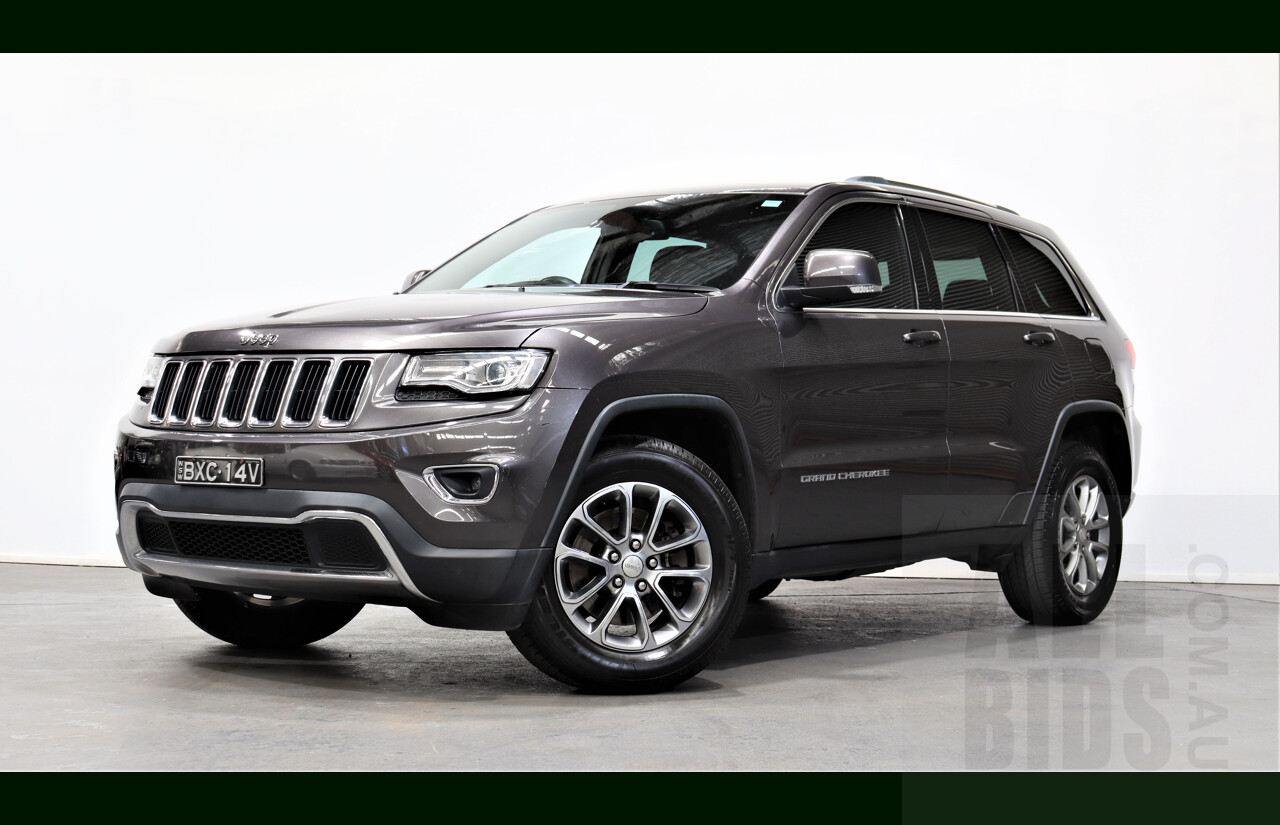 4/2014 Jeep Grand Cherokee Laredo (4x2) WK MY14 4d Wagon Grey 3.6L