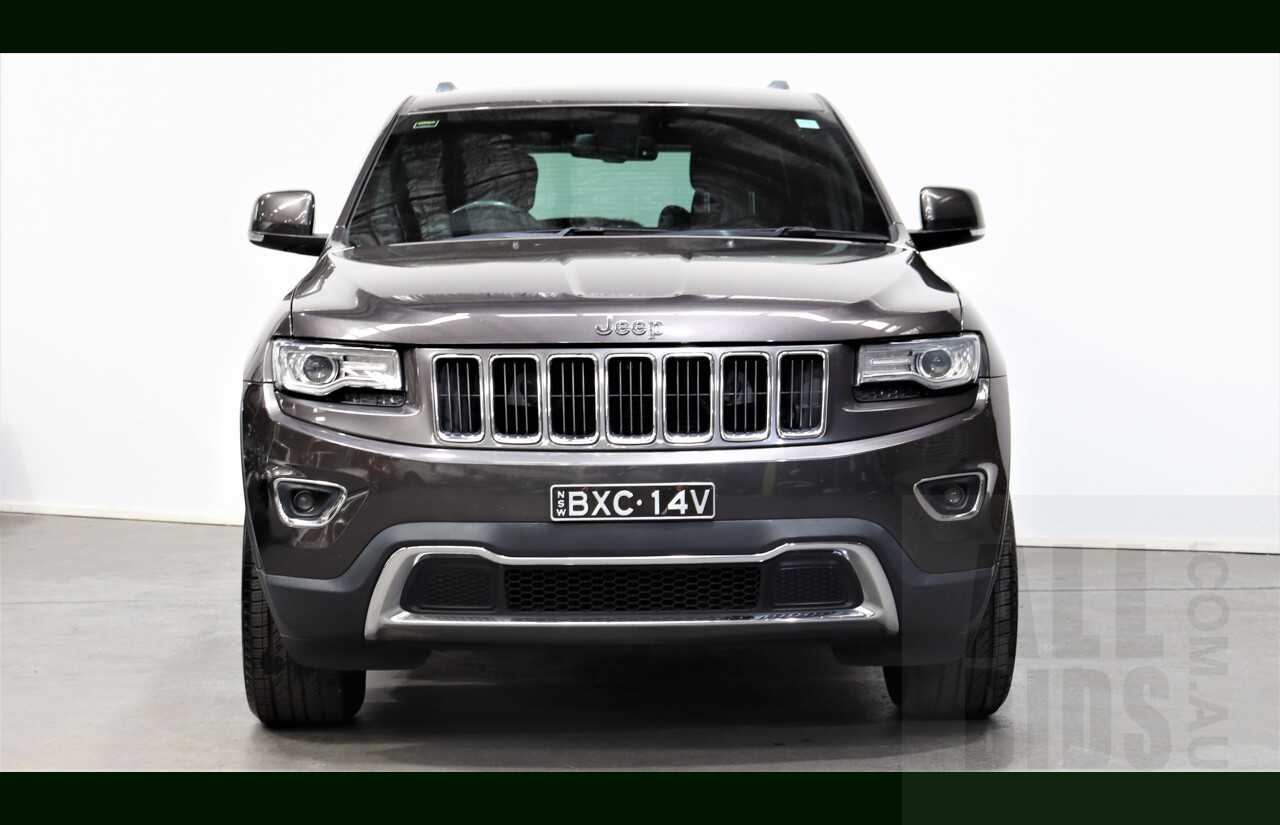 4/2014 Jeep Grand Cherokee Laredo (4x2) WK MY14 4d Wagon Grey 3.6L