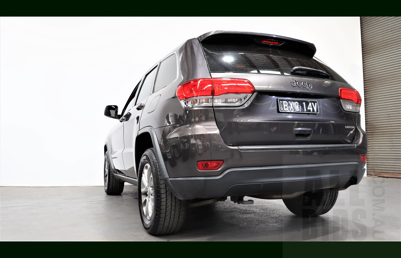 4/2014 Jeep Grand Cherokee Laredo (4x2) WK MY14 4d Wagon Grey 3.6L